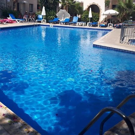 Cozy 1 Bedroom Apartment Close To The Beach Paphos Ngoại thất bức ảnh
